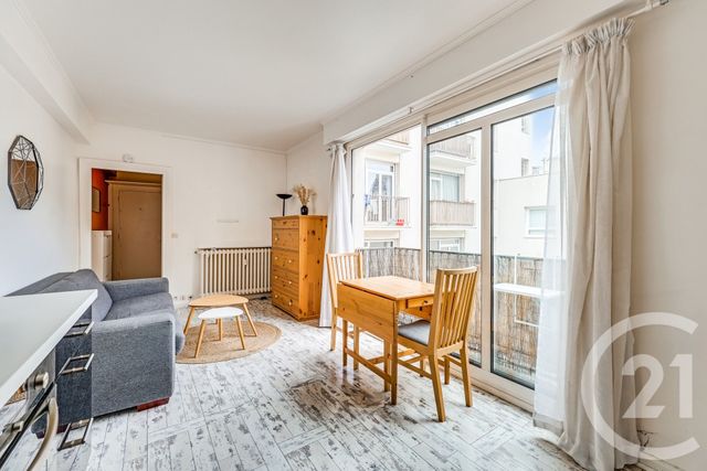 Appartement F2 à vendre - 2 pièces - 29.87 m2 - PARIS - 75011 - ILE-DE-FRANCE - Century 21 République