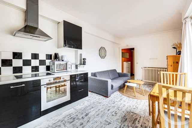 Appartement F2 à vendre - 2 pièces - 29.87 m2 - PARIS - 75011 - ILE-DE-FRANCE - Century 21 République