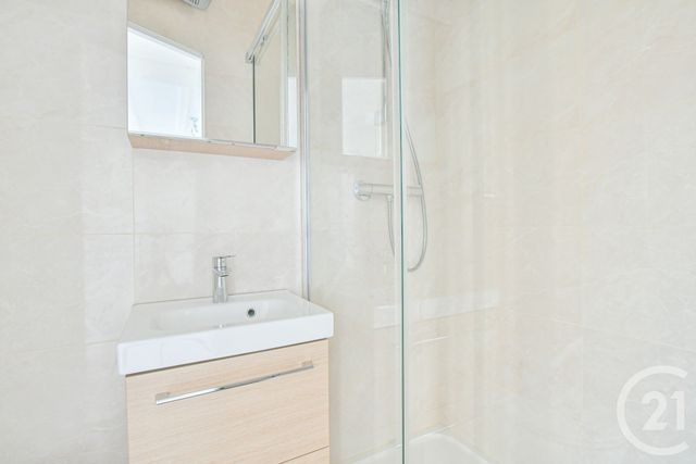 Appartement F1 à louer - 1 pièce - 22.97 m2 - PARIS - 75013 - ILE-DE-FRANCE - Century 21 République