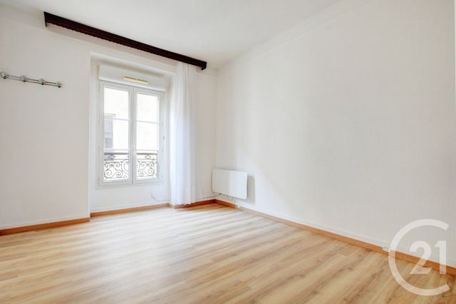 Appartement F2 à vendre - 2 pièces - 39.0 m2 - PARIS - 75010 - ILE-DE-FRANCE - Century 21 République
