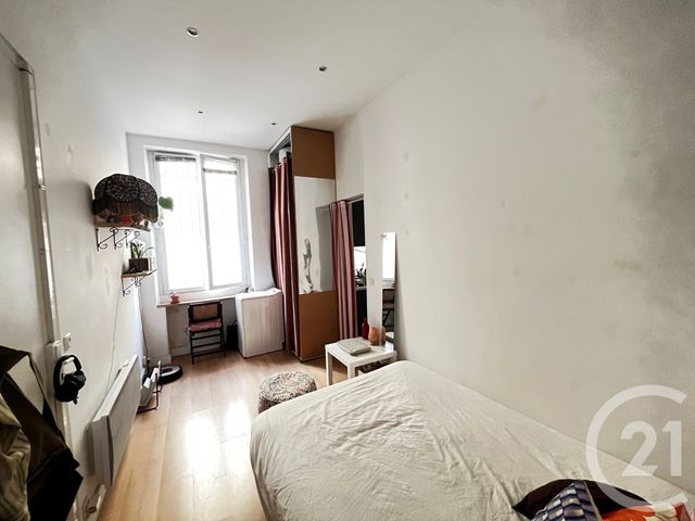 Appartement Studio à louer - 1 pièce - 15.78 m2 - PARIS - 75004 - ILE-DE-FRANCE - Century 21 République
