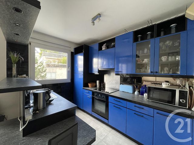 Appartement F2 à louer - 2 pièces - 52.93 m2 - PARIS - 75019 - ILE-DE-FRANCE - Century 21 République
