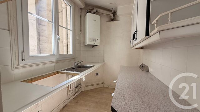 Appartement F3 à louer - 3 pièces - 71.64 m2 - PARIS - 75010 - ILE-DE-FRANCE - Century 21 République