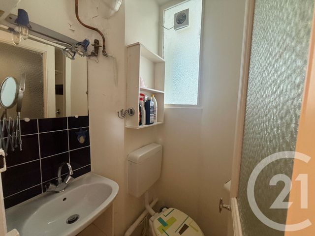Appartement F2 à louer - 2 pièces - 33.47 m2 - PARIS - 75020 - ILE-DE-FRANCE - Century 21 République