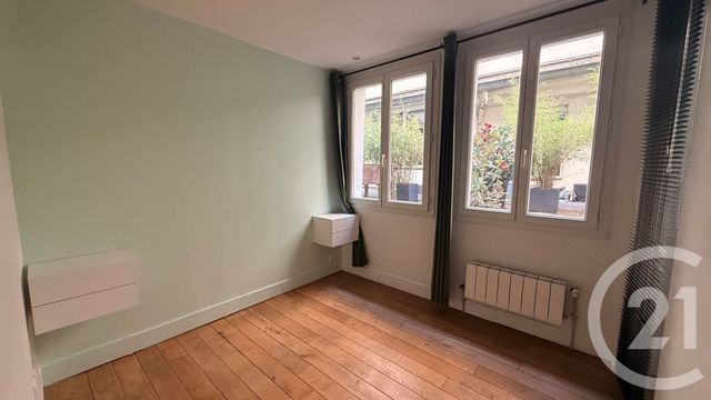 Appartement F2 à louer - 2 pièces - 58.0 m2 - PARIS - 75012 - ILE-DE-FRANCE - Century 21 République