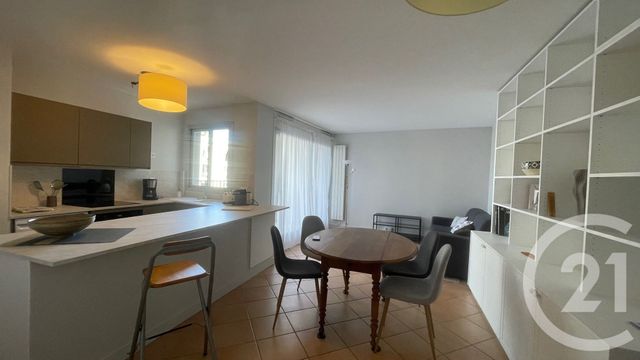 Appartement F2 à louer - 2 pièces - 51.52 m2 - PARIS - 75013 - ILE-DE-FRANCE - Century 21 République