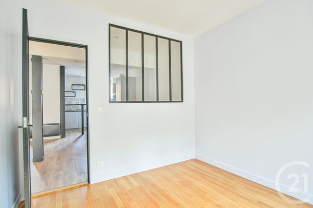 Appartement F3 à louer - 3 pièces - 47.5 m2 - PARIS - 75013 - ILE-DE-FRANCE - Century 21 République