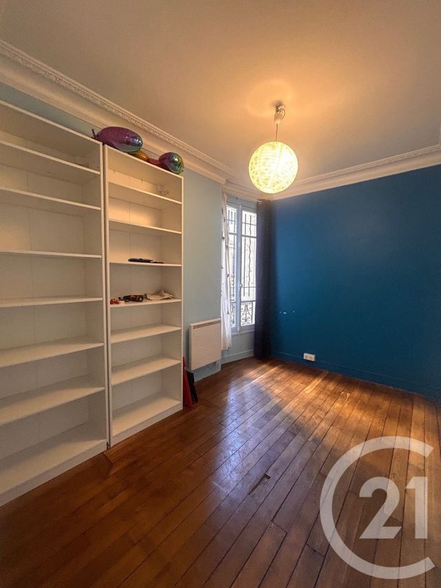 Appartement F3 à louer - 3 pièces - 52.35 m2 - PARIS - 75011 - ILE-DE-FRANCE - Century 21 République