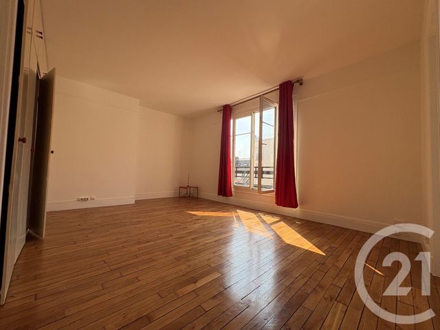 Appartement T1 à louer - 1 pièce - 37.25 m2 - PARIS - 75010 - ILE-DE-FRANCE - Century 21 République