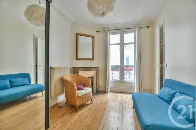 Appartement T4 à louer - 4 pièces - 70.06 m2 - PARIS - 75013 - ILE-DE-FRANCE - Century 21 République