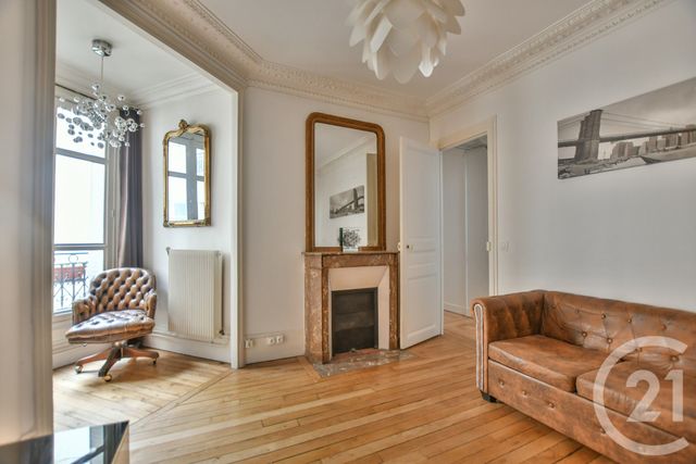 Appartement T4 à louer - 4 pièces - 70.06 m2 - PARIS - 75013 - ILE-DE-FRANCE - Century 21 République