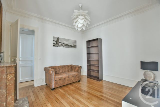 Appartement T4 à louer - 4 pièces - 70.06 m2 - PARIS - 75013 - ILE-DE-FRANCE - Century 21 République
