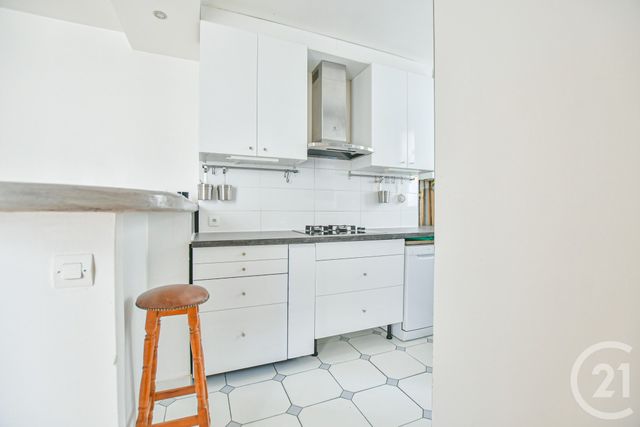 Appartement T3 à louer - 3 pièces - 53.8 m2 - PARIS - 75016 - ILE-DE-FRANCE - Century 21 République