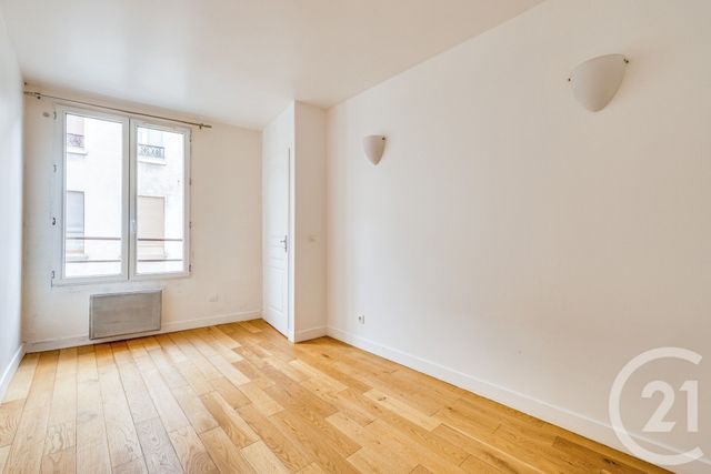 Appartement F2 à vendre - 2 pièces - 28.77 m2 - PARIS - 75002 - ILE-DE-FRANCE - Century 21 République