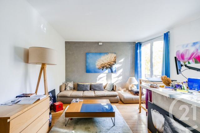 Appartement F2 à vendre - 2 pièces - 45.59 m2 - PARIS - 75020 - ILE-DE-FRANCE - Century 21 République