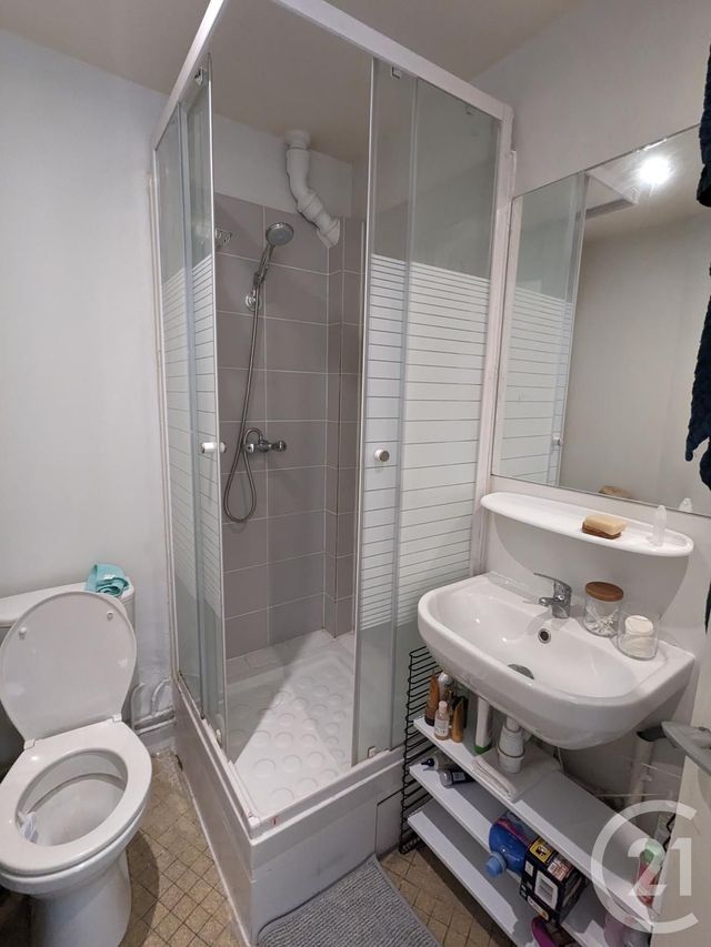 Appartement F1 à louer - 1 pièce - 31.5 m2 - PARIS - 75019 - ILE-DE-FRANCE - Century 21 République