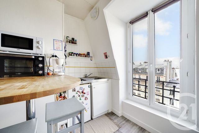 Appartement Studette à vendre - 4 pièces - 49.67 m2 - LEVALLOIS PERRET - 92 - ILE-DE-FRANCE - Century 21 République