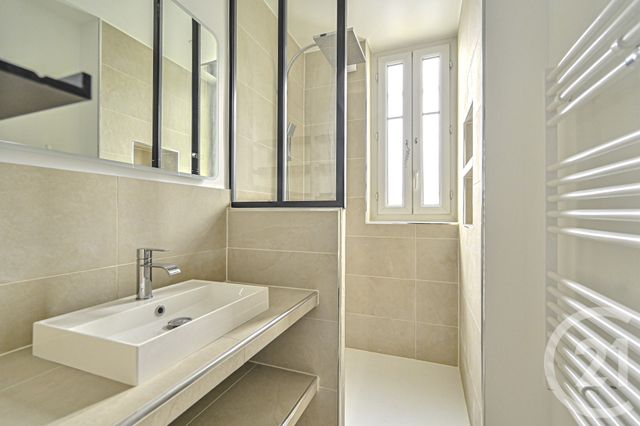 Appartement T3 à louer - 3 pièces - 52.31 m2 - PARIS - 75013 - ILE-DE-FRANCE - Century 21 République