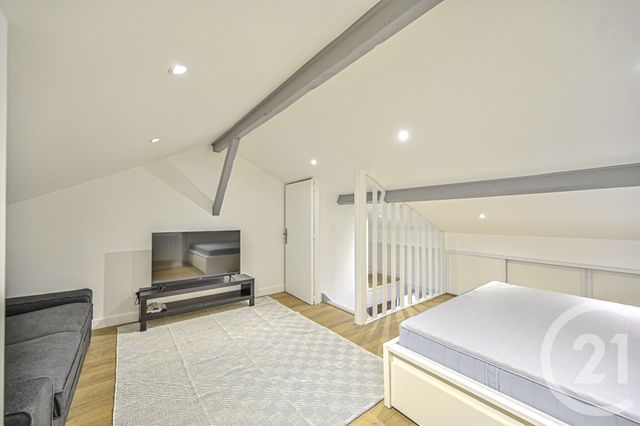 Appartement T3 à louer - 3 pièces - 52.31 m2 - PARIS - 75013 - ILE-DE-FRANCE - Century 21 République