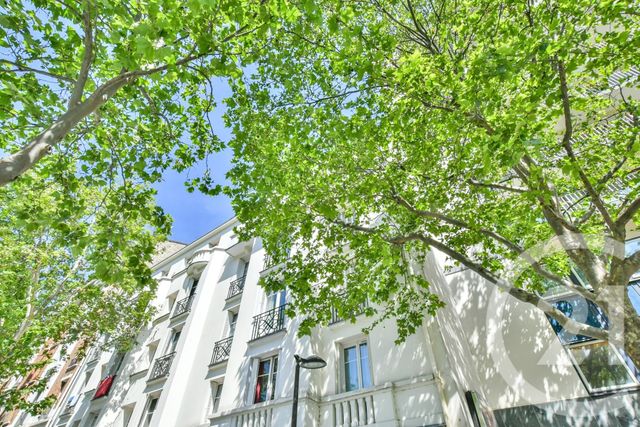 Appartement T3 à louer - 3 pièces - 52.31 m2 - PARIS - 75013 - ILE-DE-FRANCE - Century 21 République