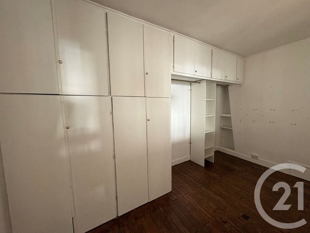Appartement T2 à louer - 2 pièces - 49.69 m2 - PARIS - 75009 - ILE-DE-FRANCE - Century 21 République