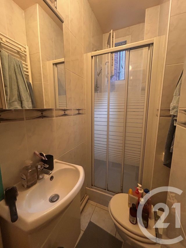 Appartement T2 à louer - 2 pièces - 35.95 m2 - CLICHY - 92 - ILE-DE-FRANCE - Century 21 République